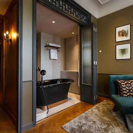 Hotel Verdigris-2