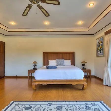 Spacious Villa With Private Garden By Capitalpro-3