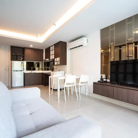 The Aristo-Access Pool Room Surin Beach-3