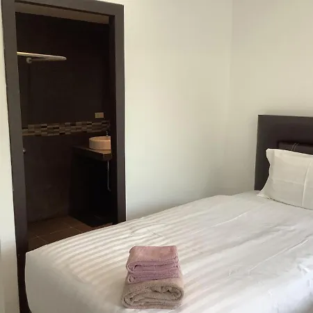 Kamala Paradise1 - 2 Bed Pool Villa Sleeps 6-3