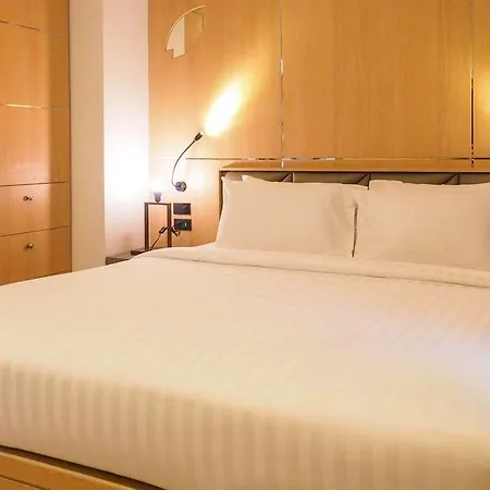 Clarion Hotel Patong Phuket-3
