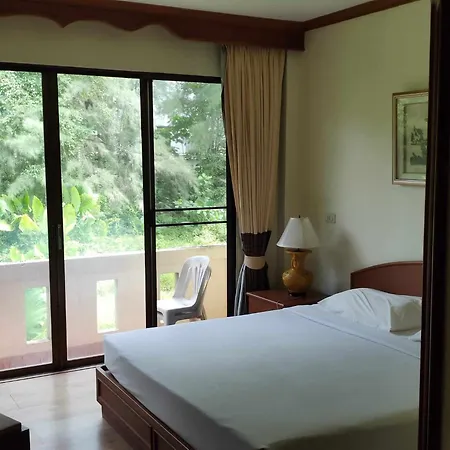 Naithon Beach Villa-3