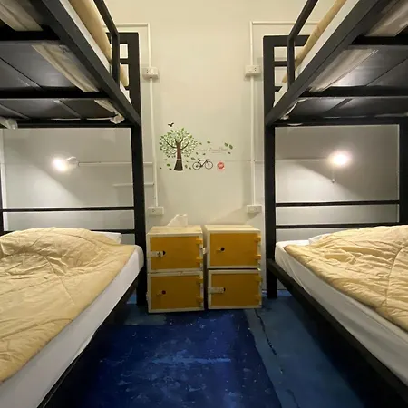 GOTUM Hostel 2&Money Exchange-3