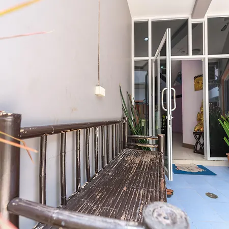 Baan Yuyen Karon Guesthouse-3