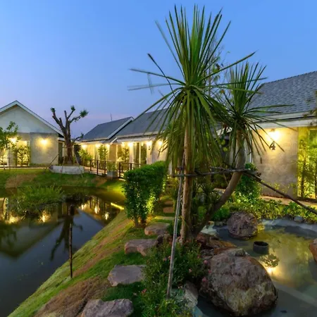 Loftpical Resort-3