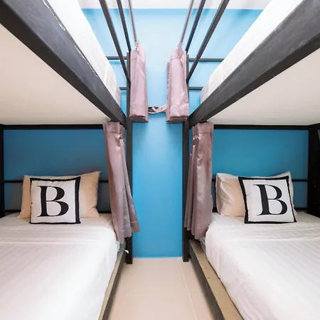 Bell Lifestyle Hostel Phuket-2