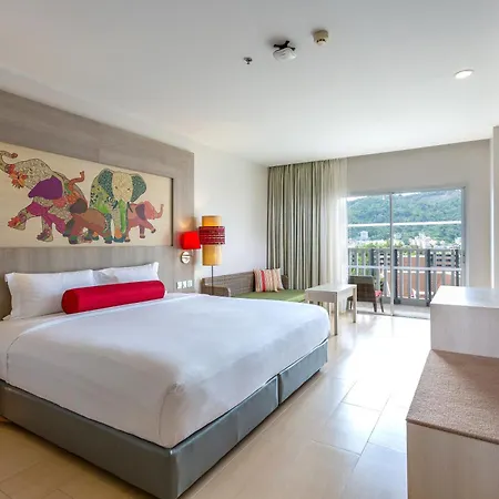 Ramada By Wyndham Phuket Deevana-3