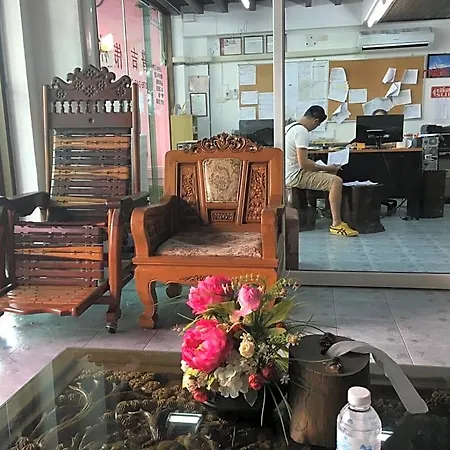 Relax Guesthouse-2