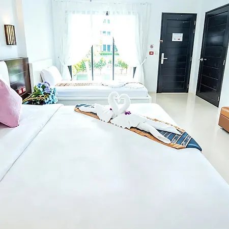 Blue Carina Hotel Phuket-2