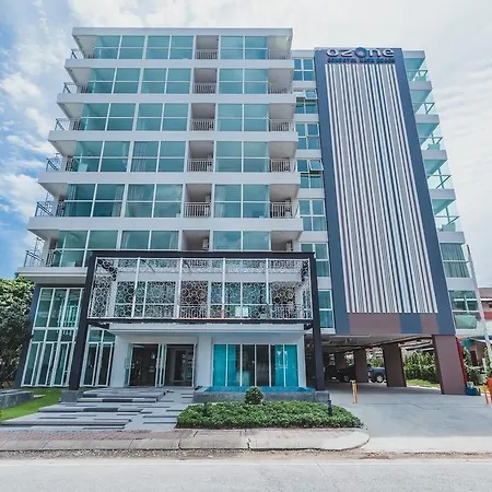 Condo In Kata In Ozone Condo A604-3