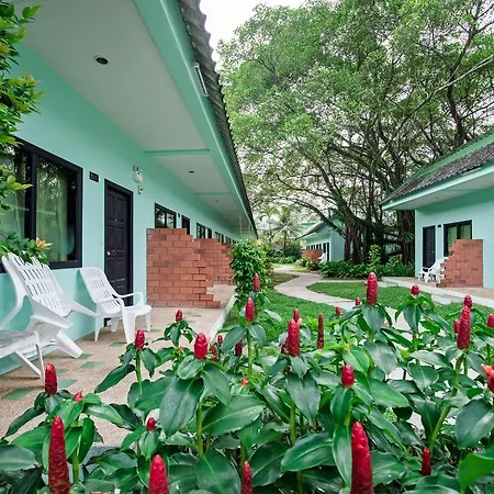 Baantonsai Garden Resort-3