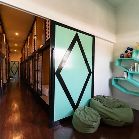 H2B Hostel-3