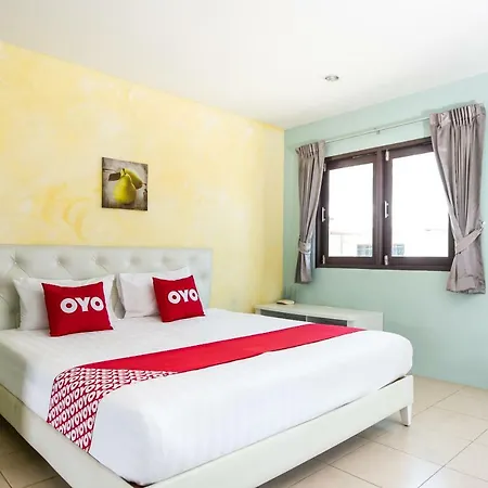 Oyo 345 The Click Guesthouse At Chalong-3