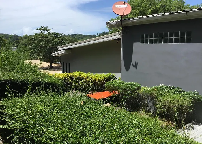 Koh Sirey Beachfront Pool Villa Phuket