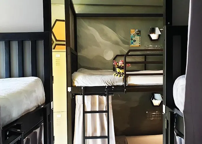 Beehive Phuket Old Town Hostel