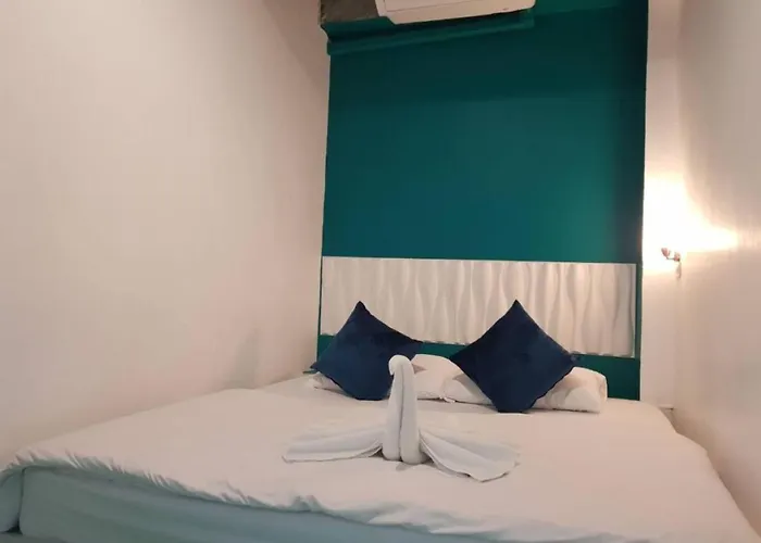 Best Stay Hostel Phuket