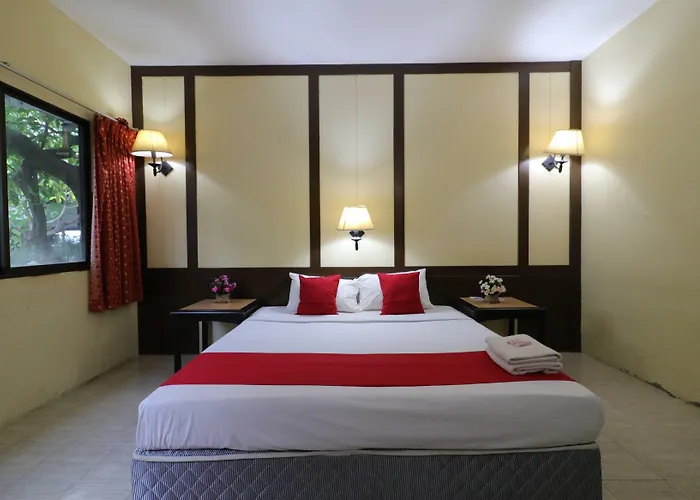 Baan Nat The Village Phuket
