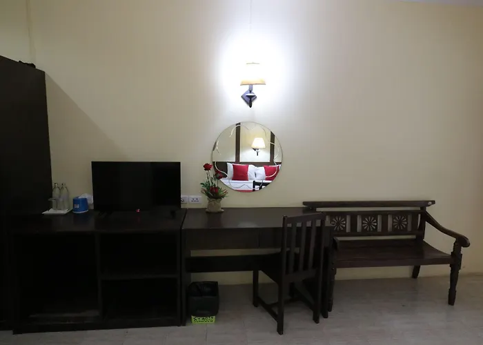 Baan Nat The Village Phuket