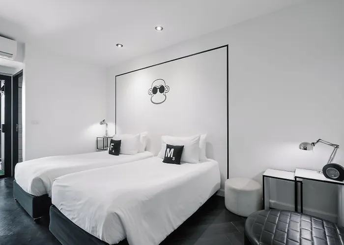 Blu Monkey Hub And Hotel Phuket Town- Free All Day Coworking Space