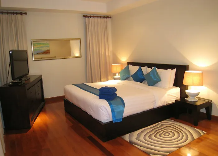 Baan Suksabai Villa By Pips Phuket