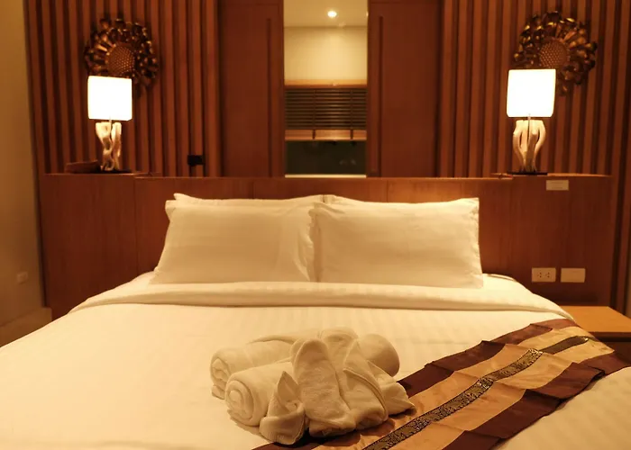 Tarton Bou Pool Villa Phuket