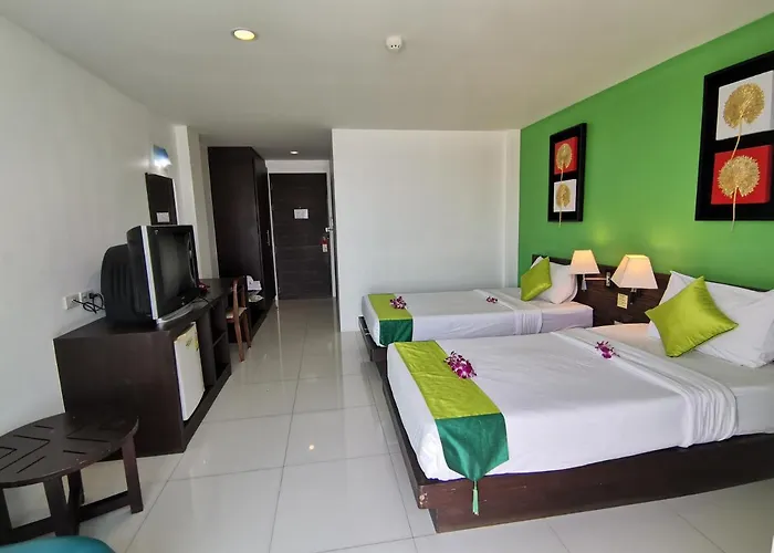 Twin Hotel Phuket